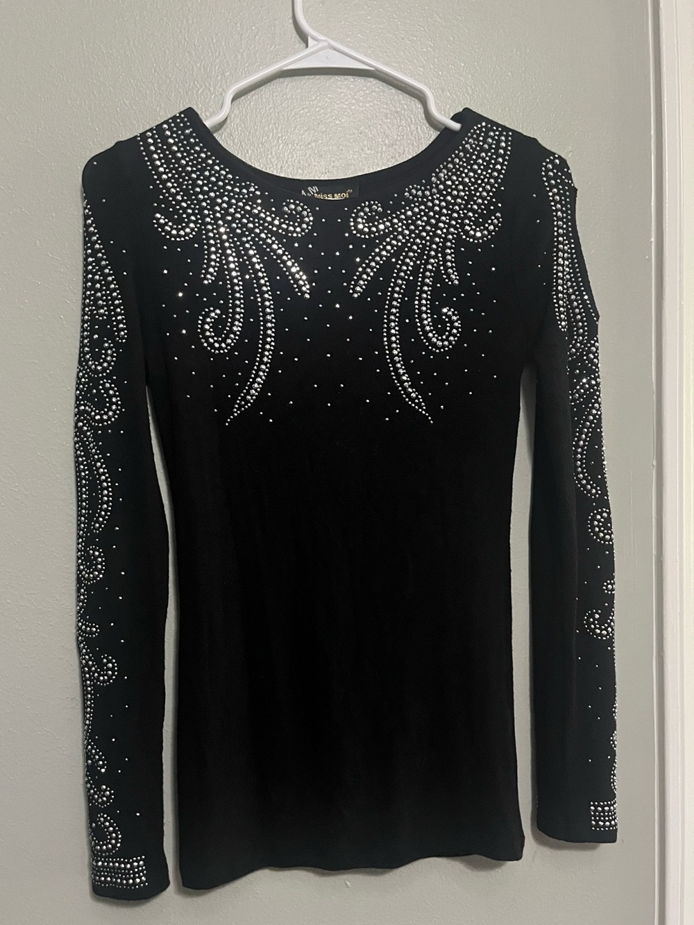 Black Long-Sleeve Embellished Tee with Silver Stud Accents